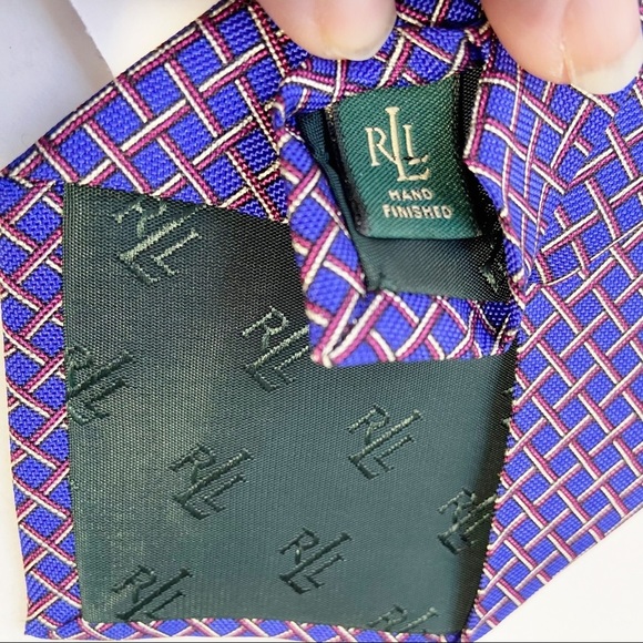 Lauren Ralph Lauren Men's 100% Silk Tie - Picture 6 of 6